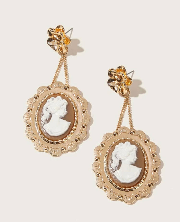 Perfect Picture Engraved Drop Earrings