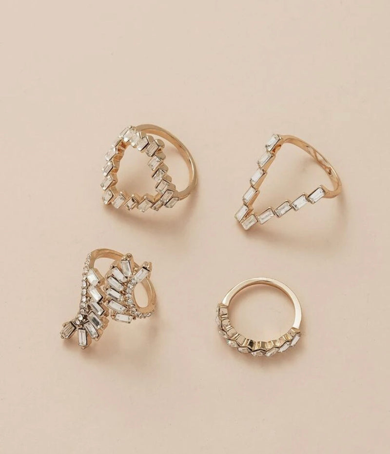 4pc E.Y.E Assorted Glass Rings